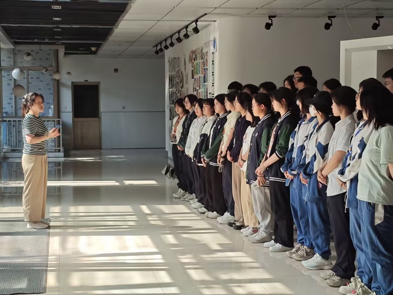 鿡_СС.jpg